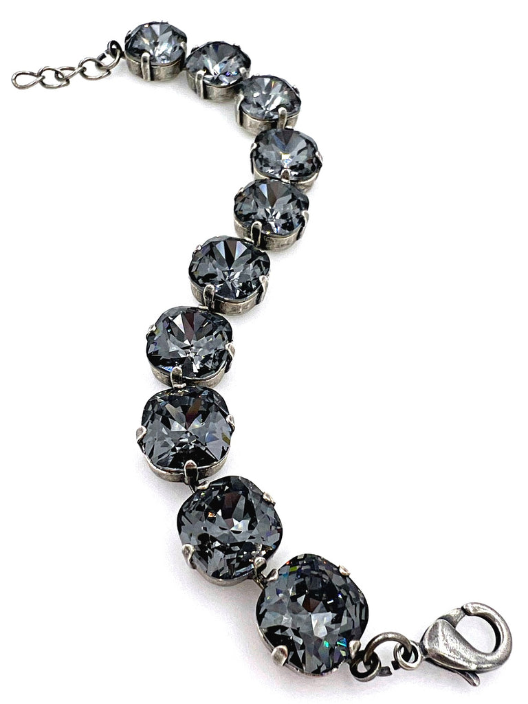 Bracelet – Queen Silver Night