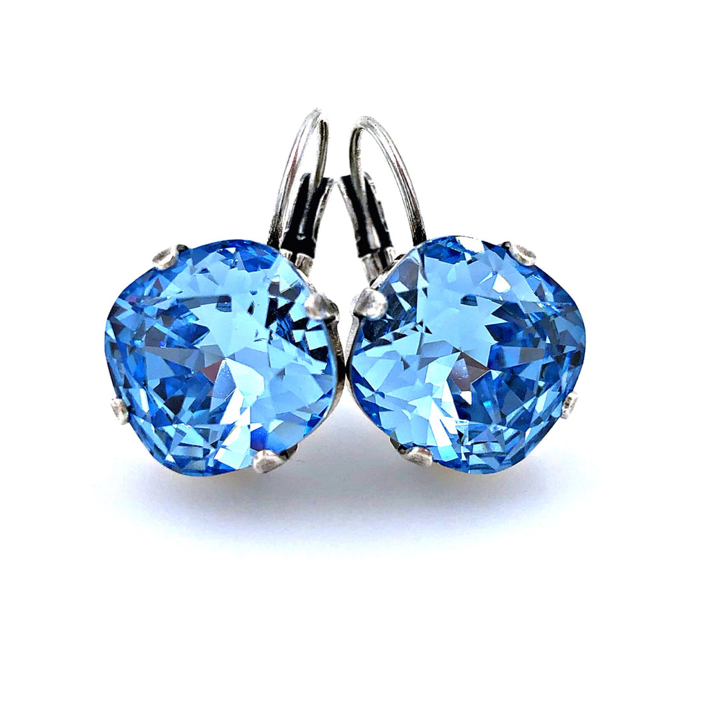 Queen Earrings - Something Borrowed