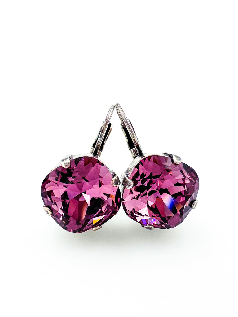 Queen Earrings - Iris